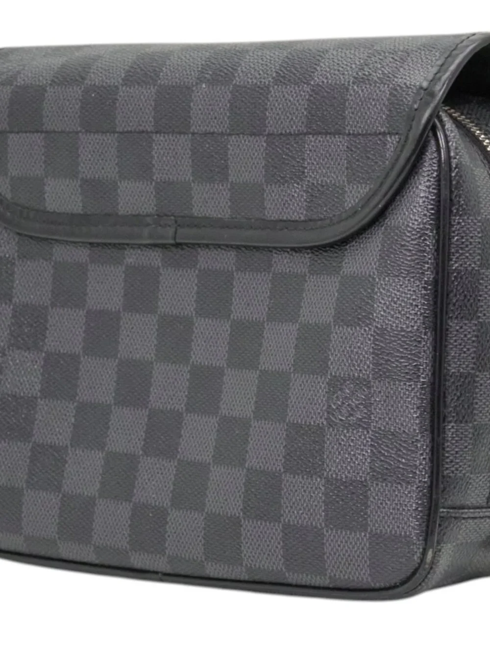 Louis Vuitton Toiletry Kit Black